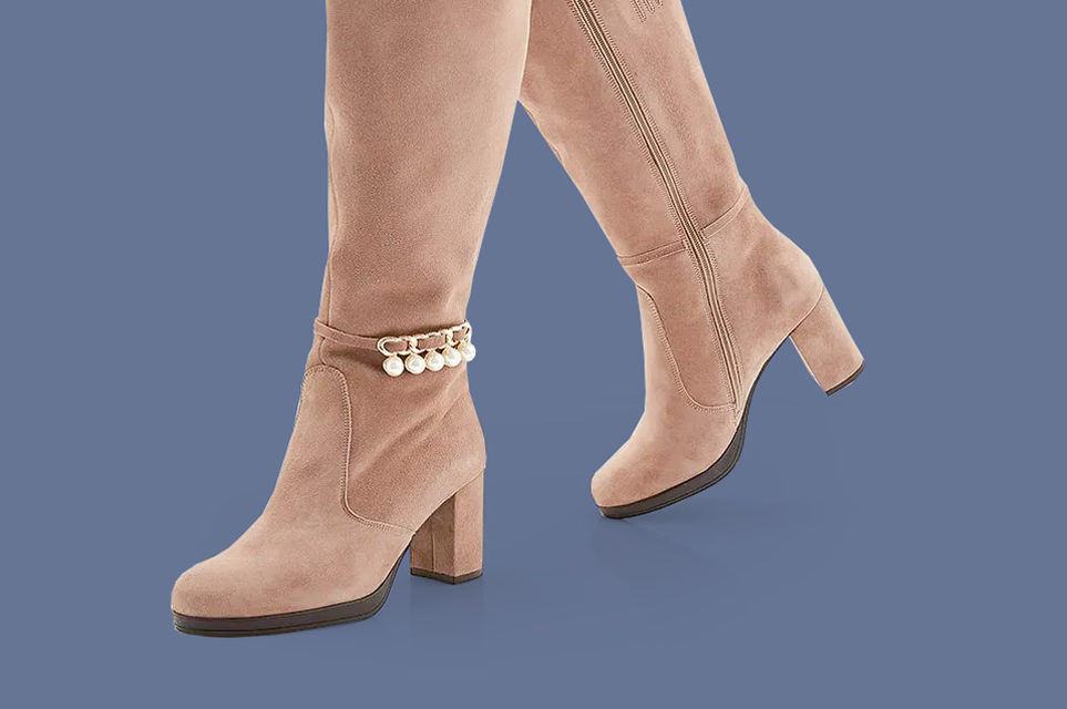 Женские сапоги - смотреть каталог